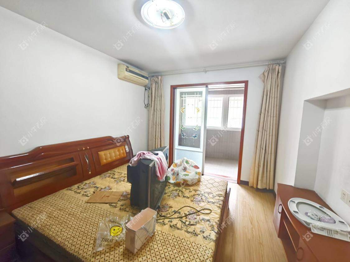 镇江龙凤二村在售二手房源室内图_小牛看房