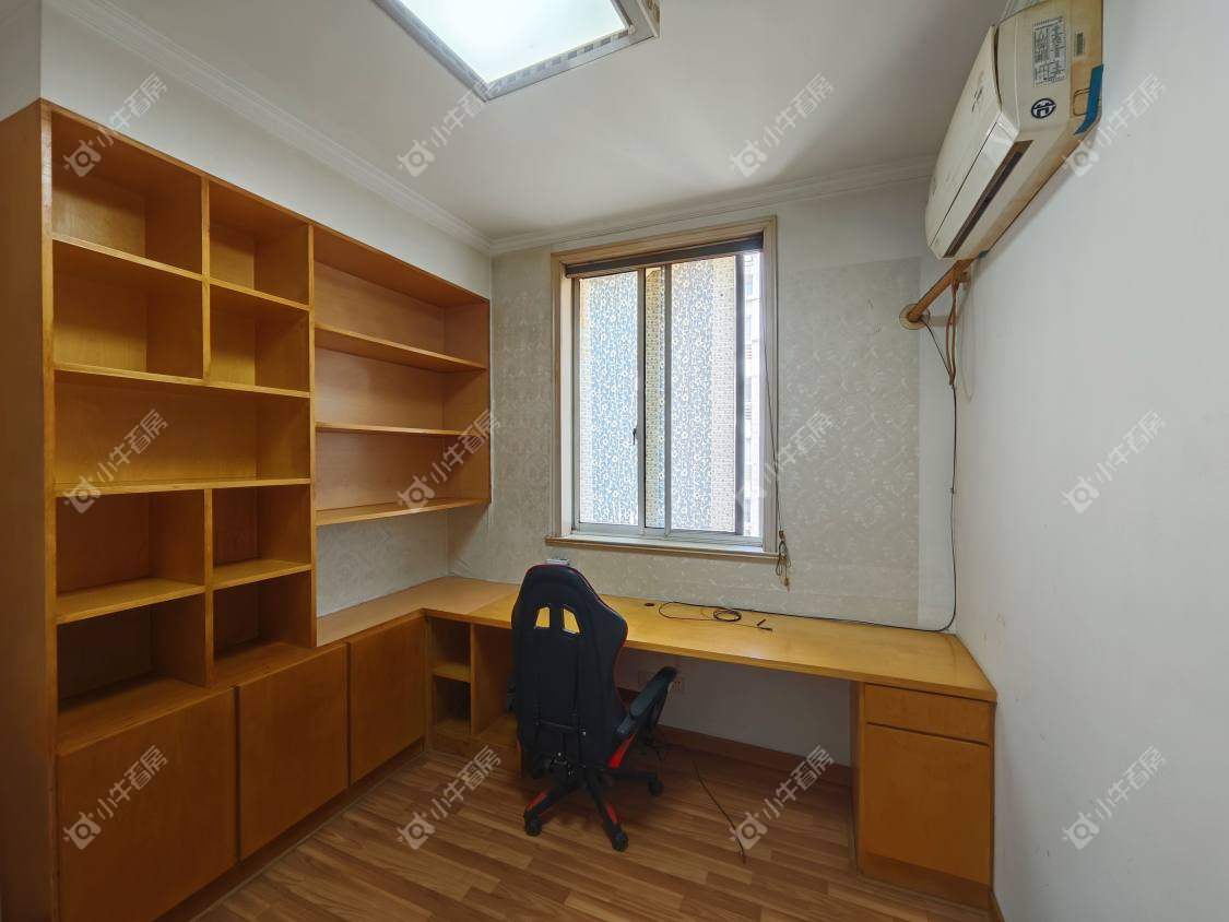 镇江新新家园在售二手房源室内图_小牛看房