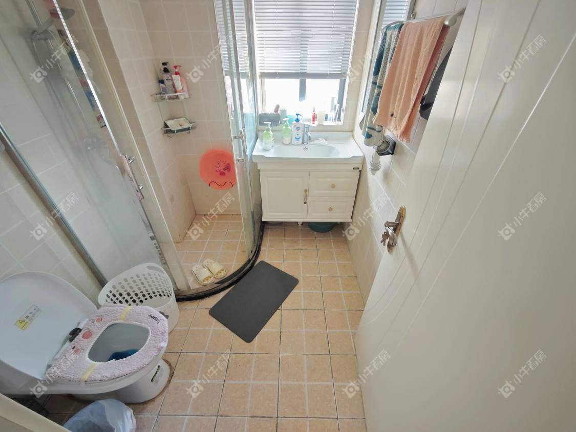 镇江华都锦城在售二手房源室内图_小牛看房