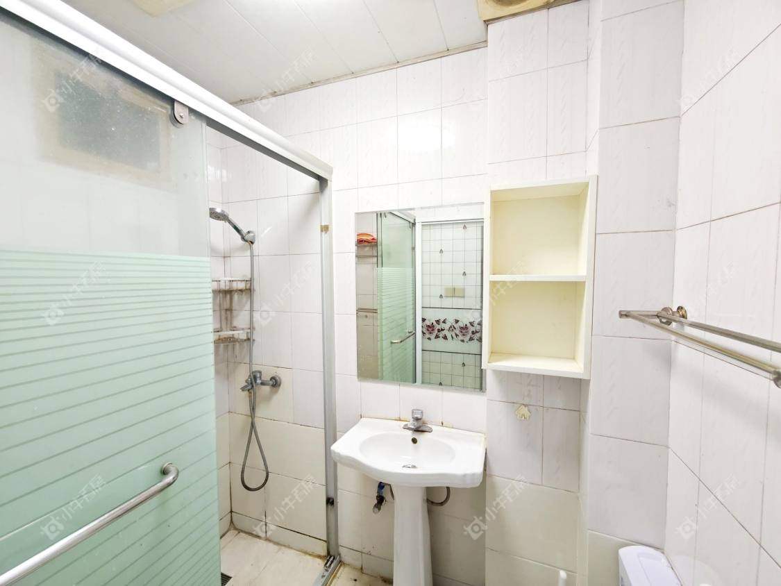 镇江万善园一村在售二手房源室内图_小牛看房