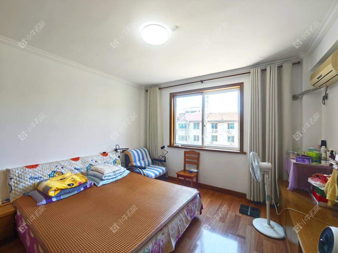 镇江中山商城在售二手房源室内图_小牛看房