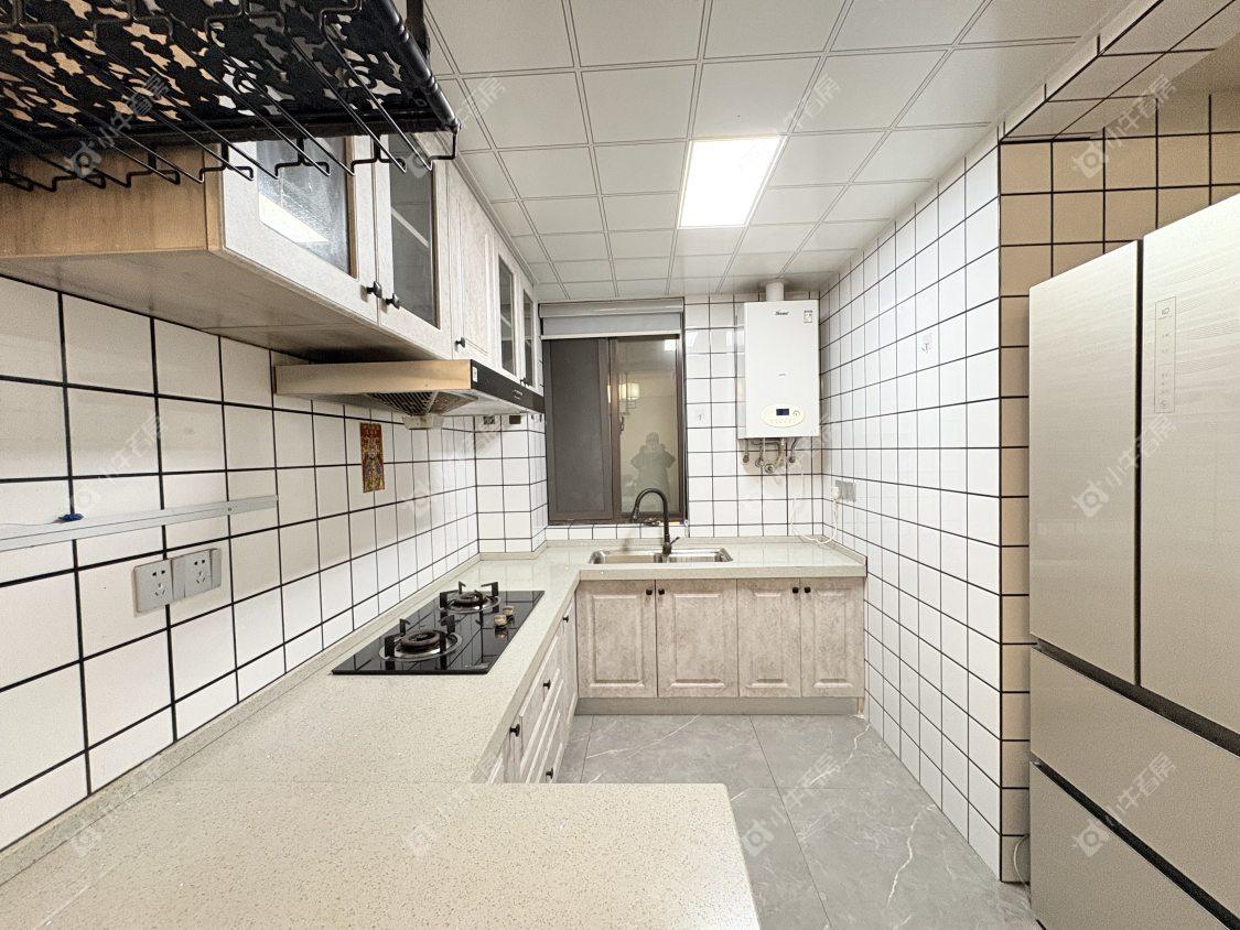 镇江华都锦城在售二手房源室内图_小牛看房