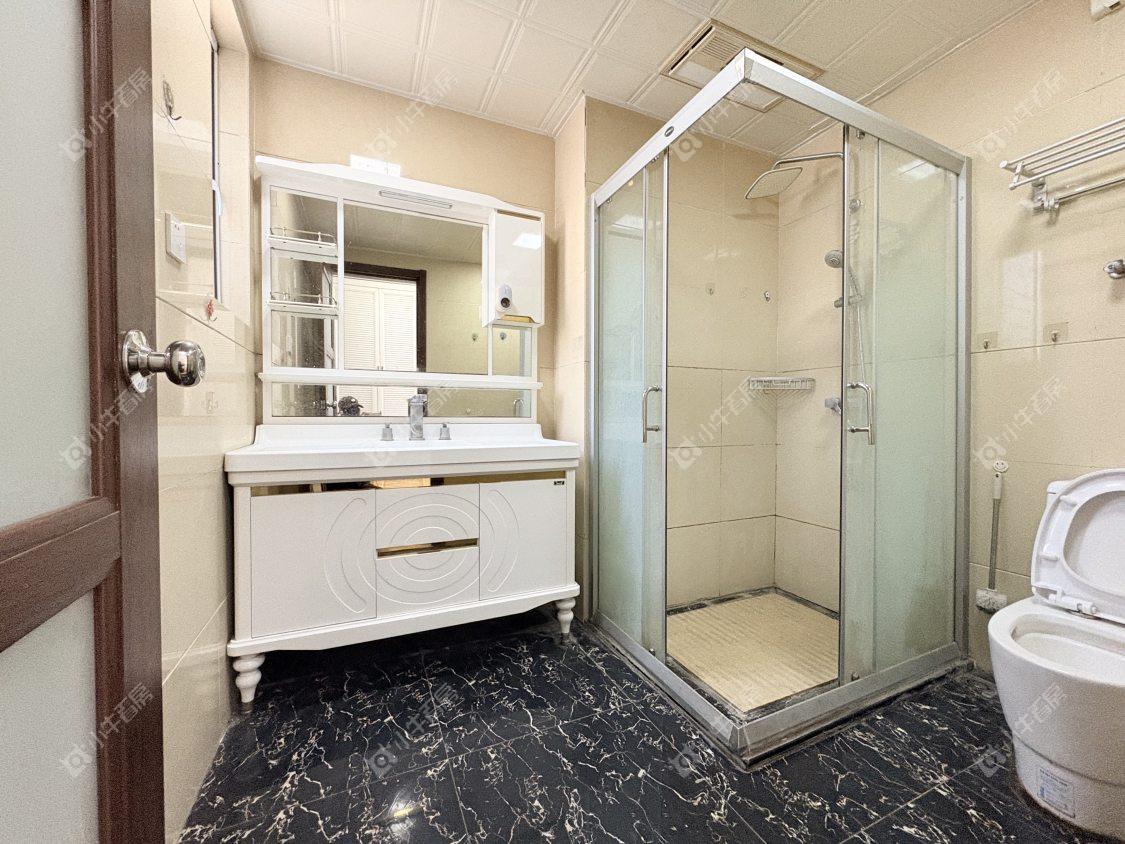 镇江碧桂园在售二手房源室内图_小牛看房