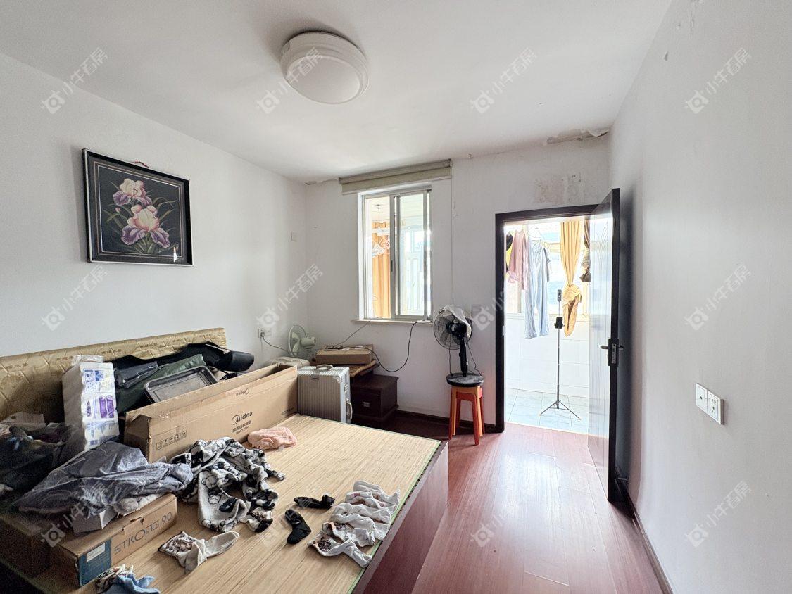 镇江华南新村在售二手房源室内图_小牛看房