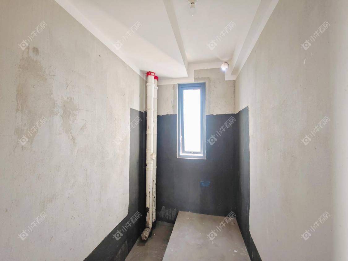 镇江融创华南映在售二手房源室内图_小牛看房