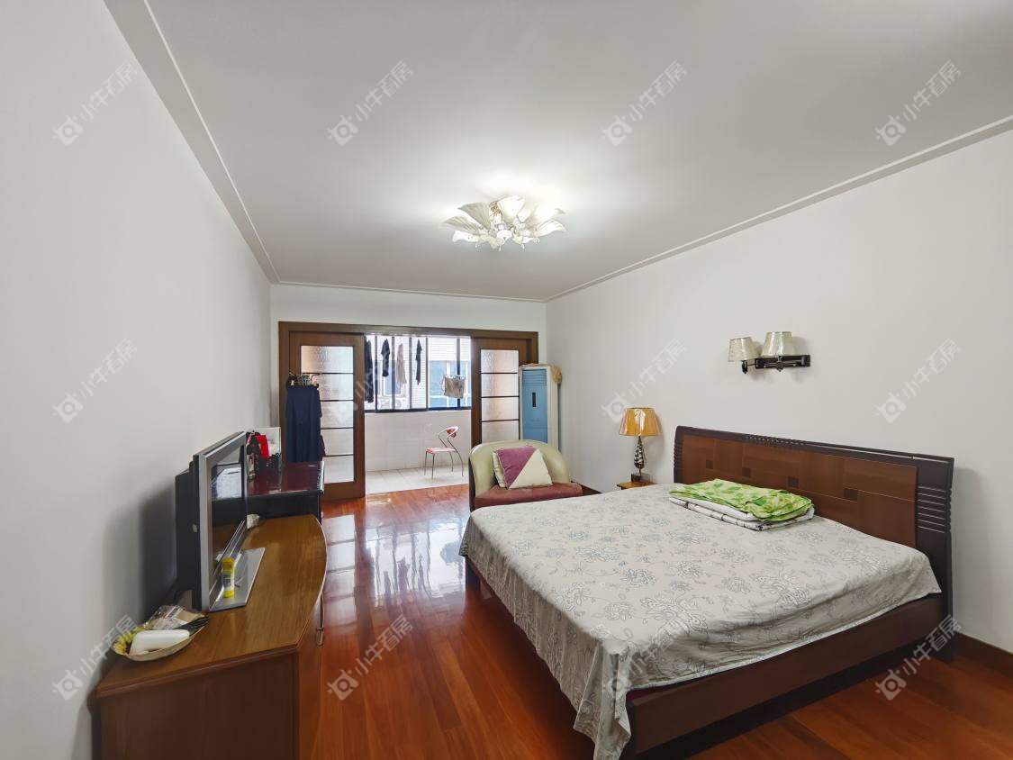 镇江商业街在售二手房源室内图_小牛看房