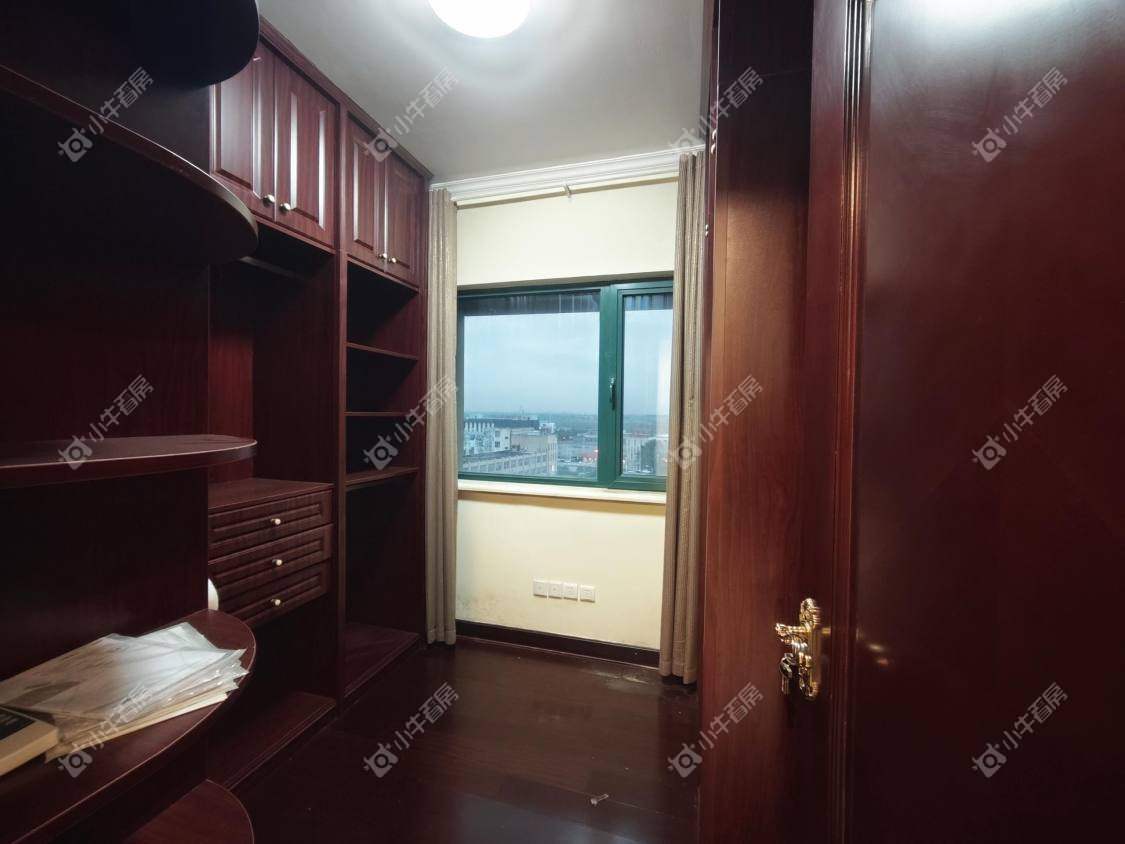 镇江恒大城在售二手房源室内图_小牛看房