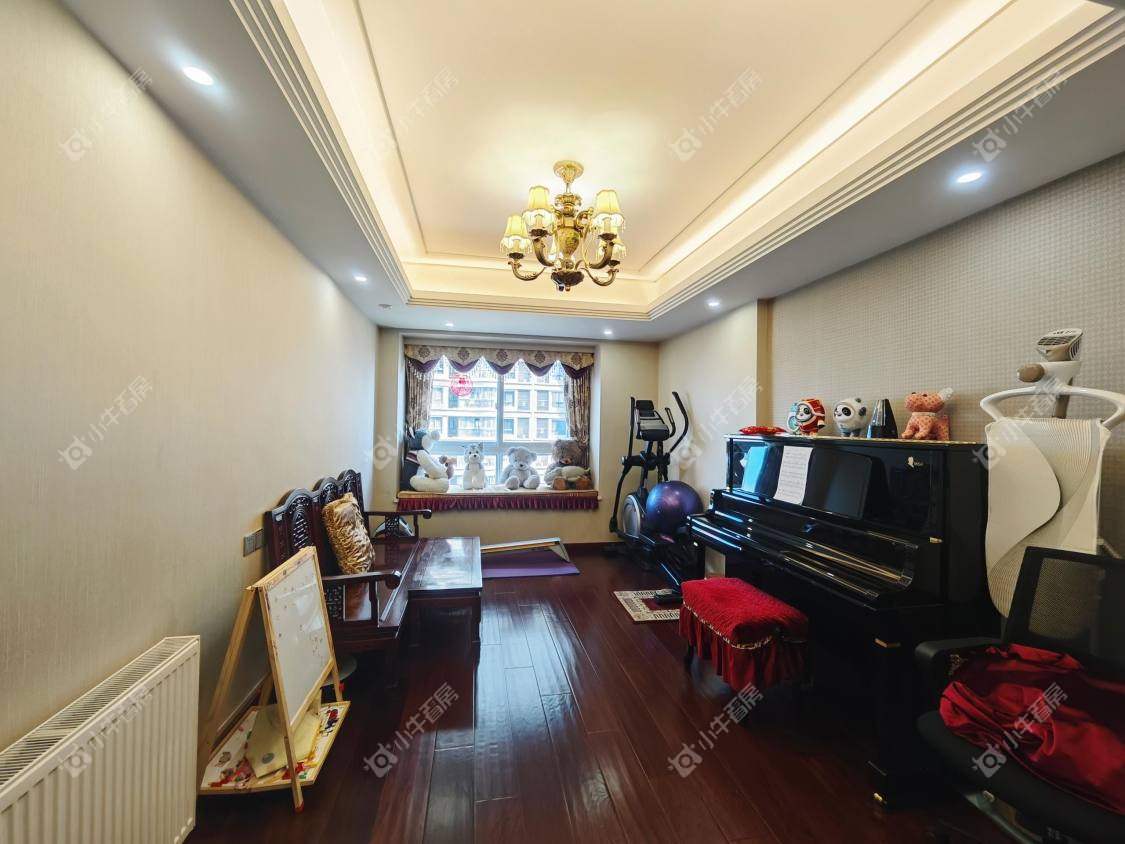 镇江碧桂园在售二手房源室内图_小牛看房