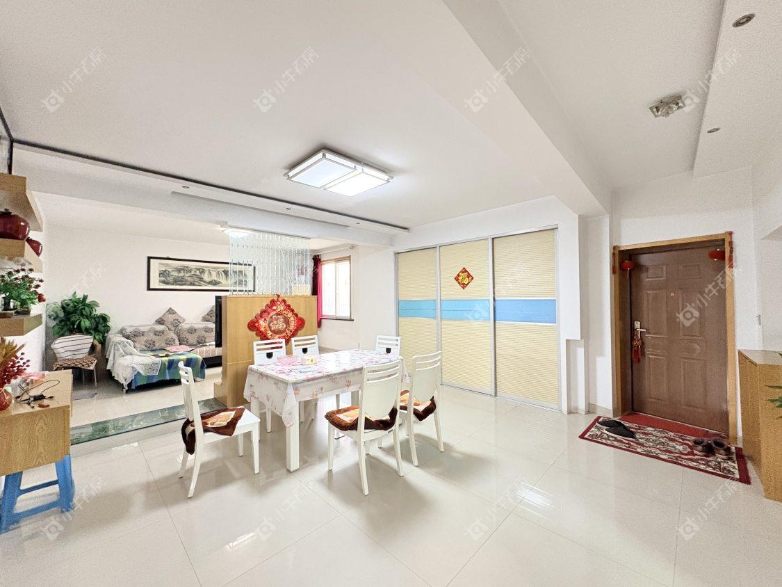 镇江鑫福苑在售二手房源室内图_小牛看房