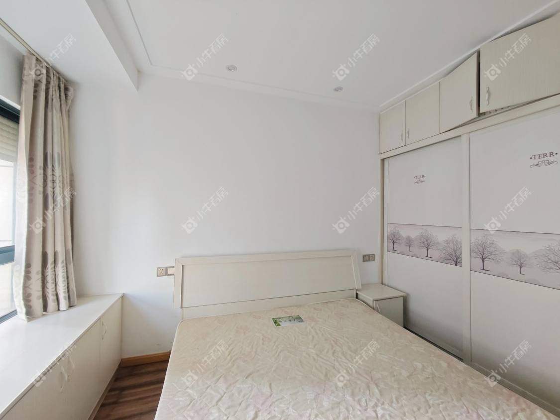 镇江荣城国际一期在售二手房源室内图_小牛看房