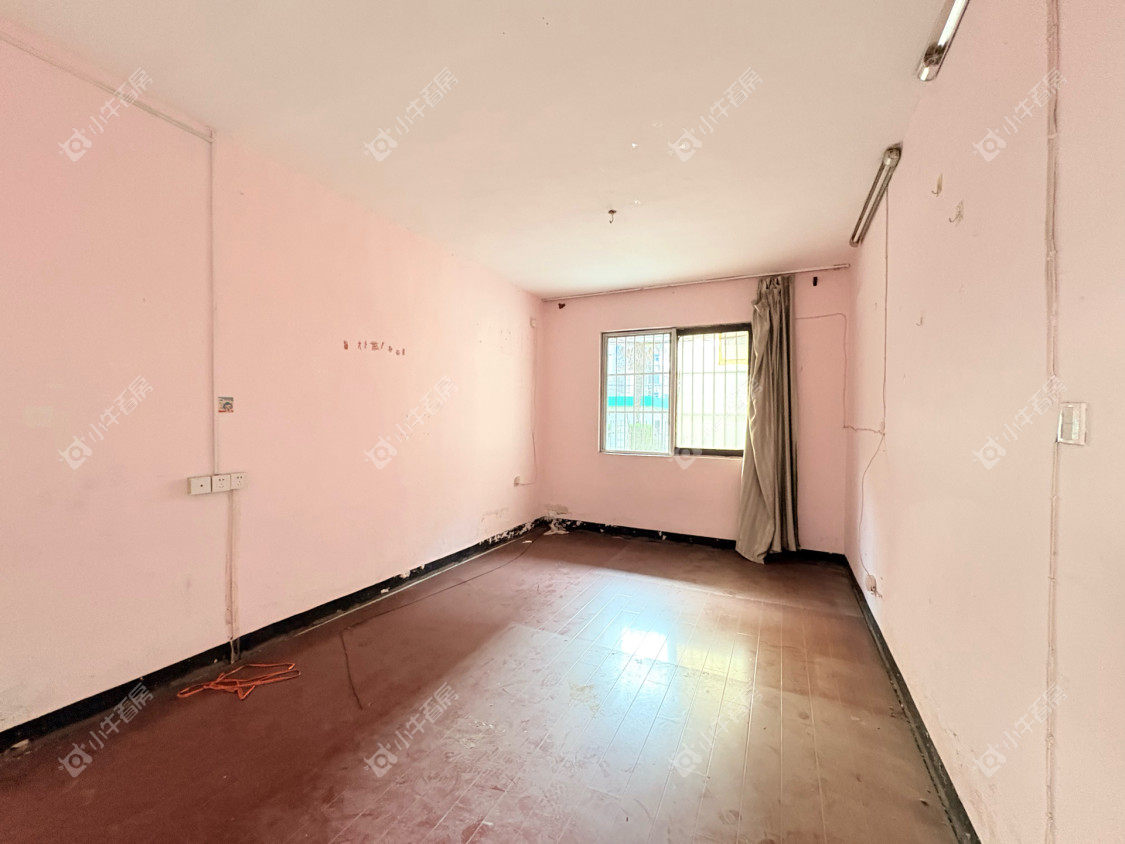 镇江云阳小区在售二手房源室内图_小牛看房