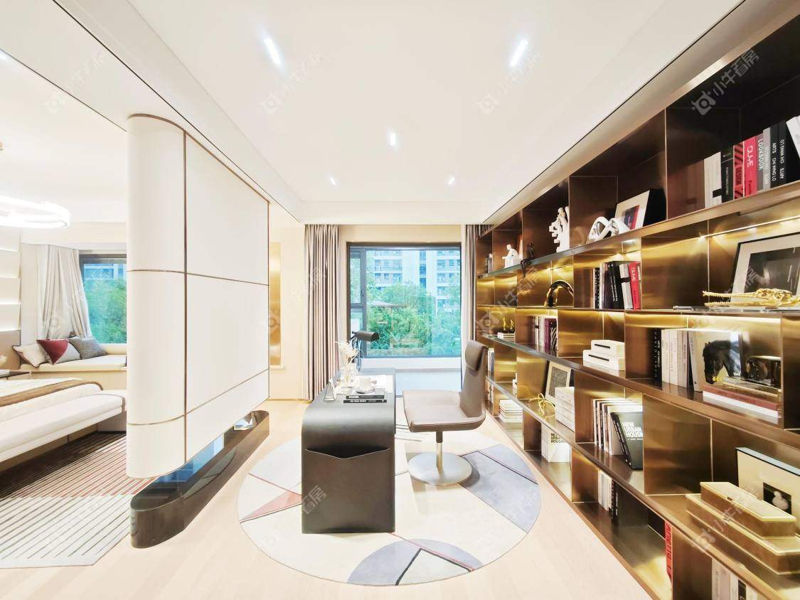 镇江中海臻如府在售二手房源室内图_小牛看房