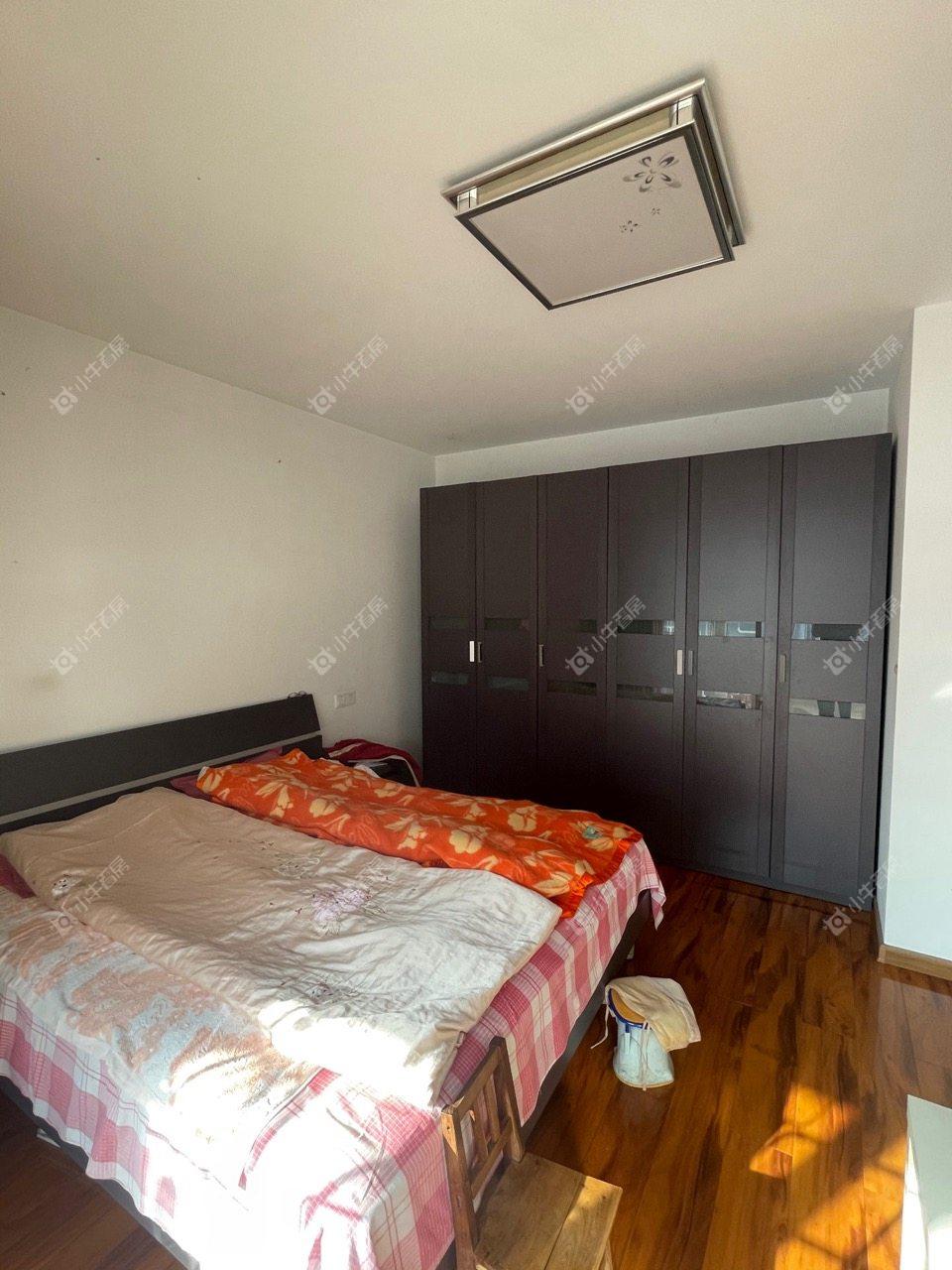 镇江华云公寓在售二手房源室内图_小牛看房