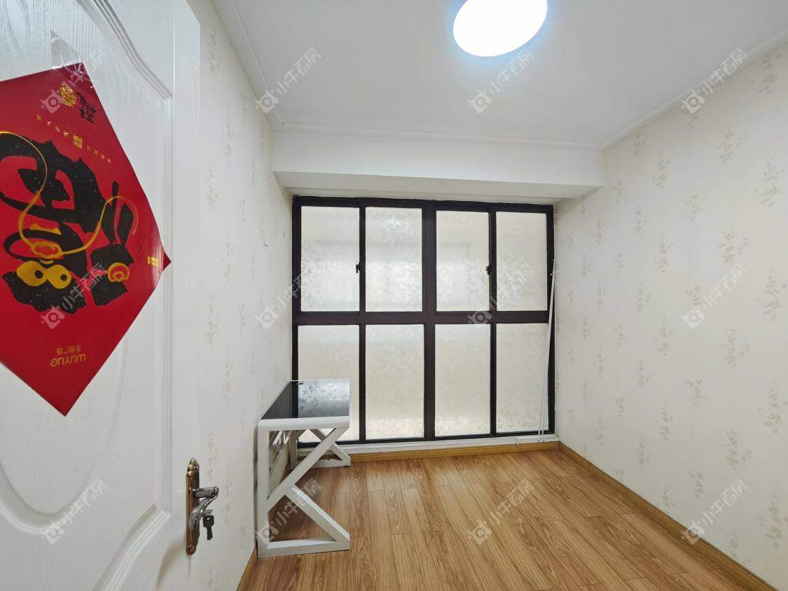 镇江华都锦城在售二手房源室内图_小牛看房