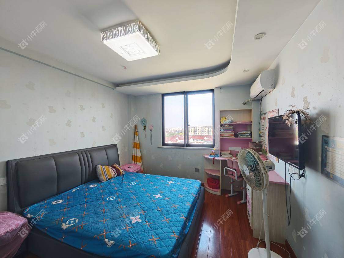 镇江世纪豪都在售二手房源室内图_小牛看房