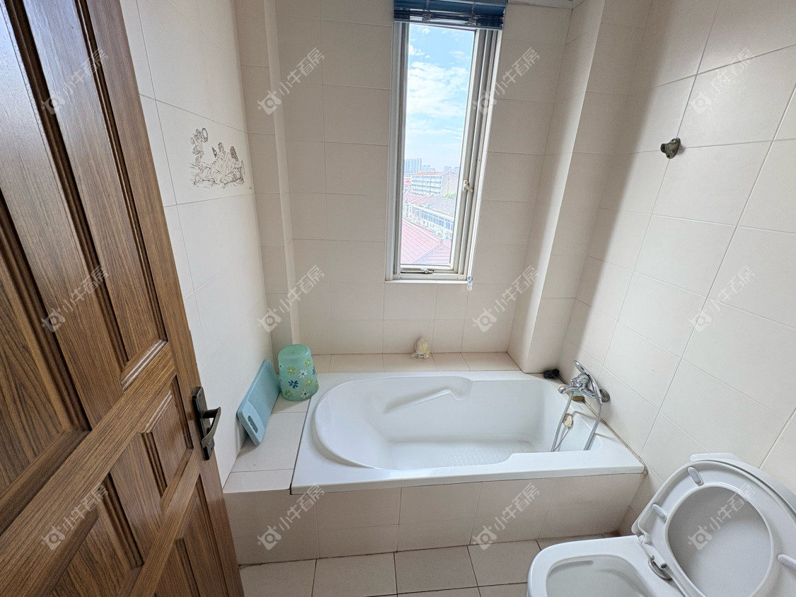 镇江华南新村在售二手房源室内图_小牛看房