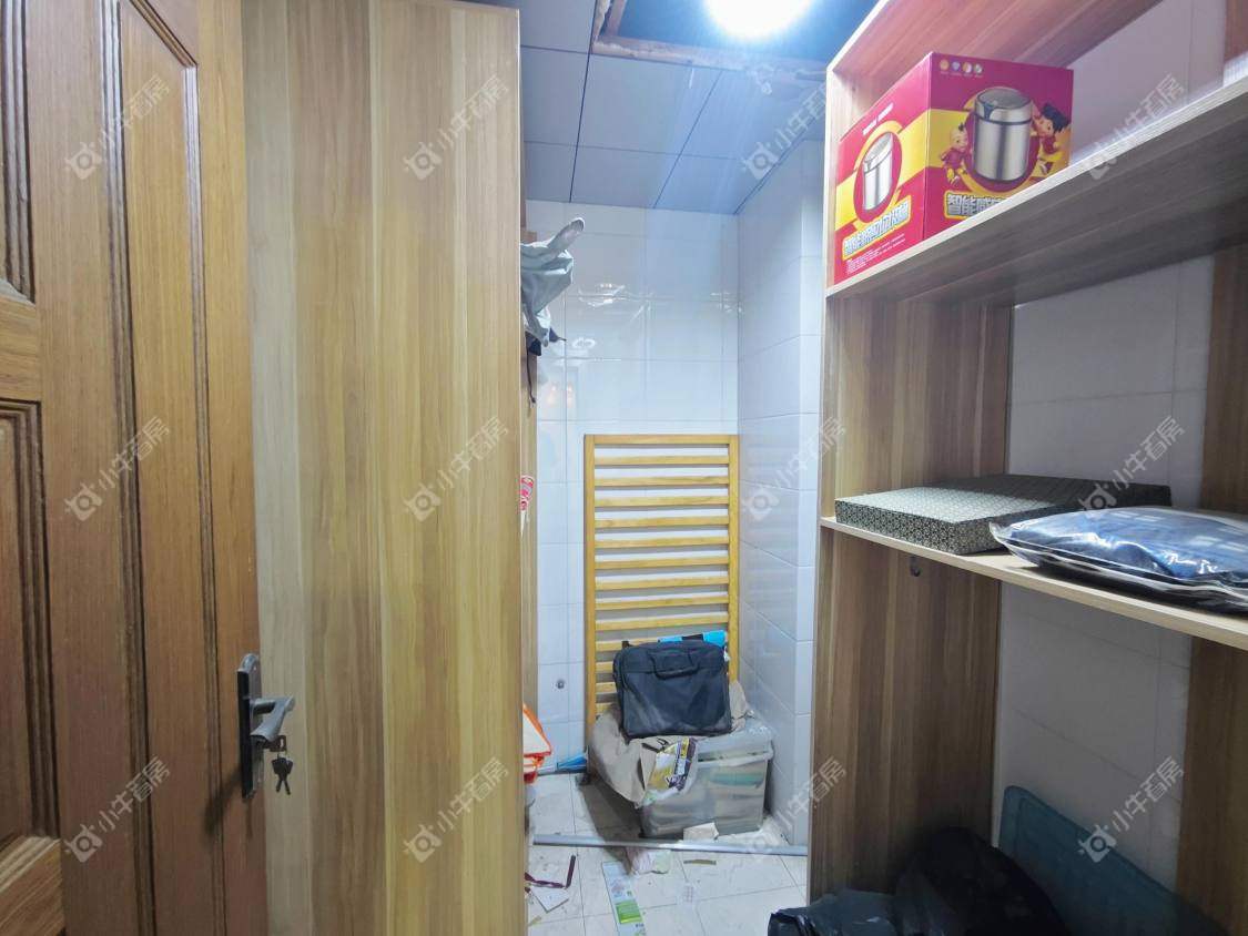 镇江华南园中园在售二手房源室内图_小牛看房