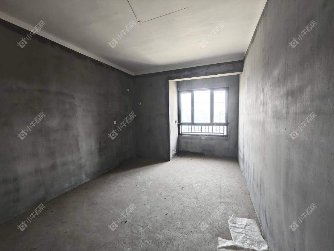 镇江滨河凤凰城在售二手房源室内图_小牛看房