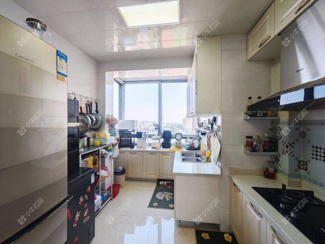 镇江金凤凰在售二手房源室内图_小牛看房