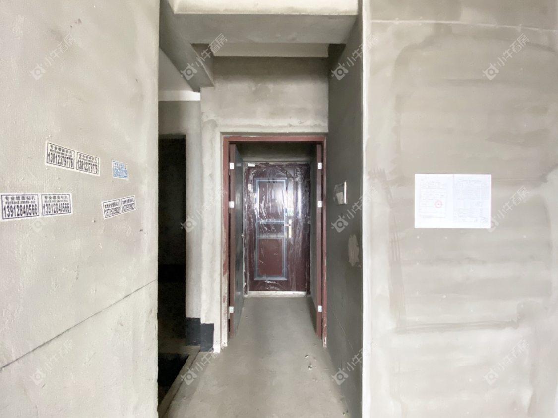 镇江昆仑华府在售二手房源室内图_小牛看房