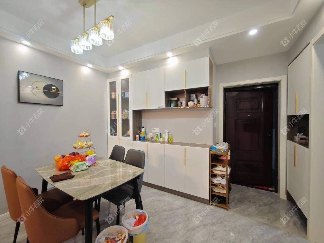 镇江嘉荟新城在售二手房源室内图_小牛看房