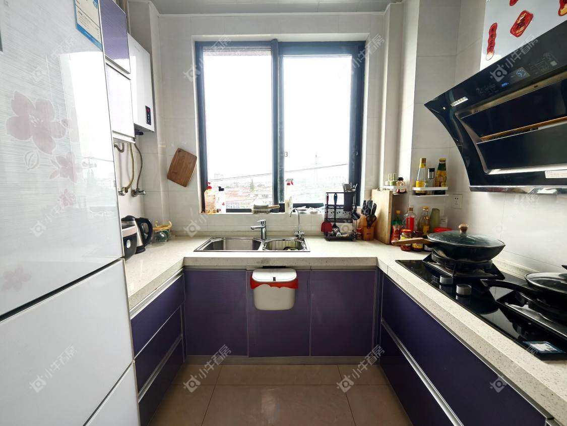 镇江世纪豪都在售二手房源室内图_小牛看房