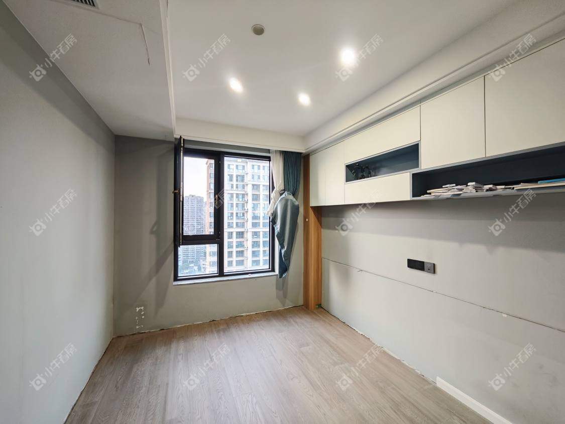 镇江中南君悦府中南一期在售二手房源室内图_小牛看房