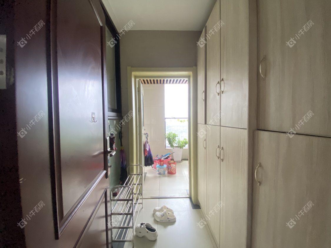 镇江滨河凤凰城在售二手房源室内图_小牛看房