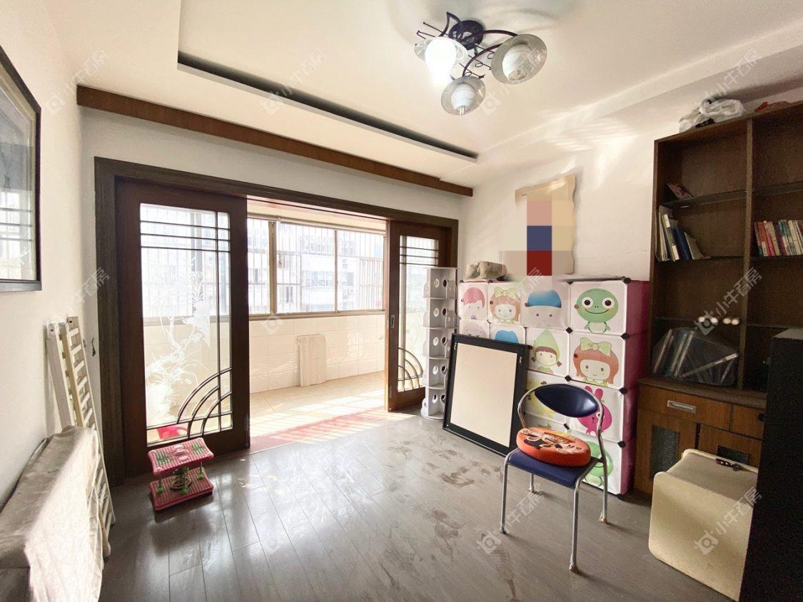 镇江云九新村在售二手房源室内图_小牛看房