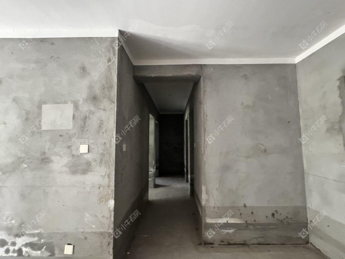 镇江荣城国际（中央公馆）在售二手房源室内图_小牛看房