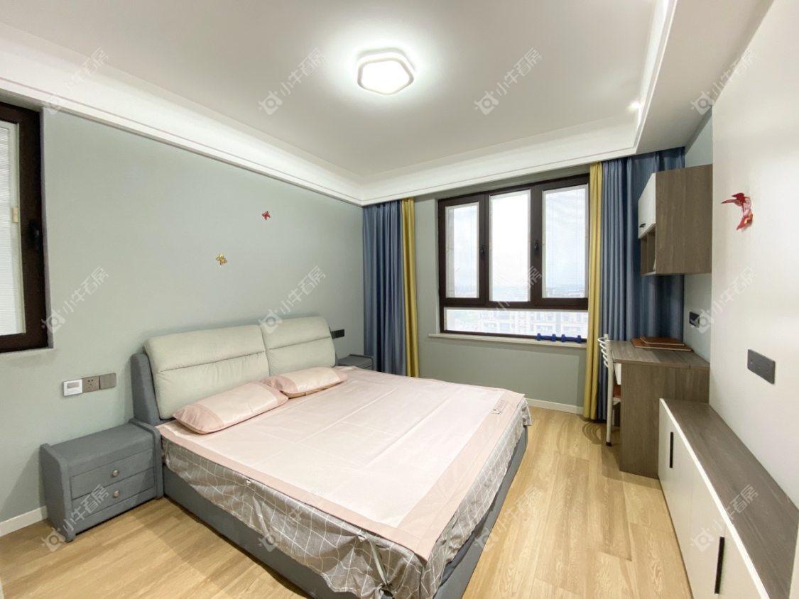 镇江凤凰郡在售二手房源室内图_小牛看房