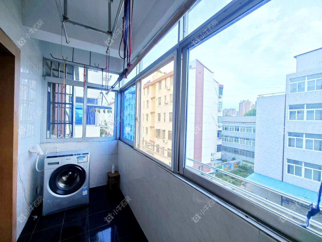 镇江教师新村在售二手房源室内图_小牛看房