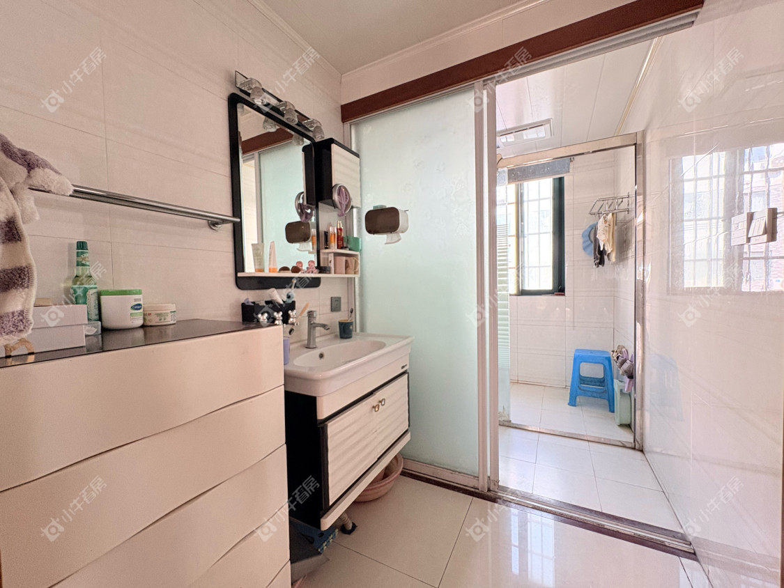 镇江锦江花园在售二手房源室内图_小牛看房