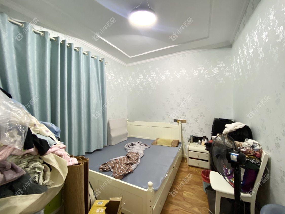 镇江滨河凤凰城在售二手房源室内图_小牛看房