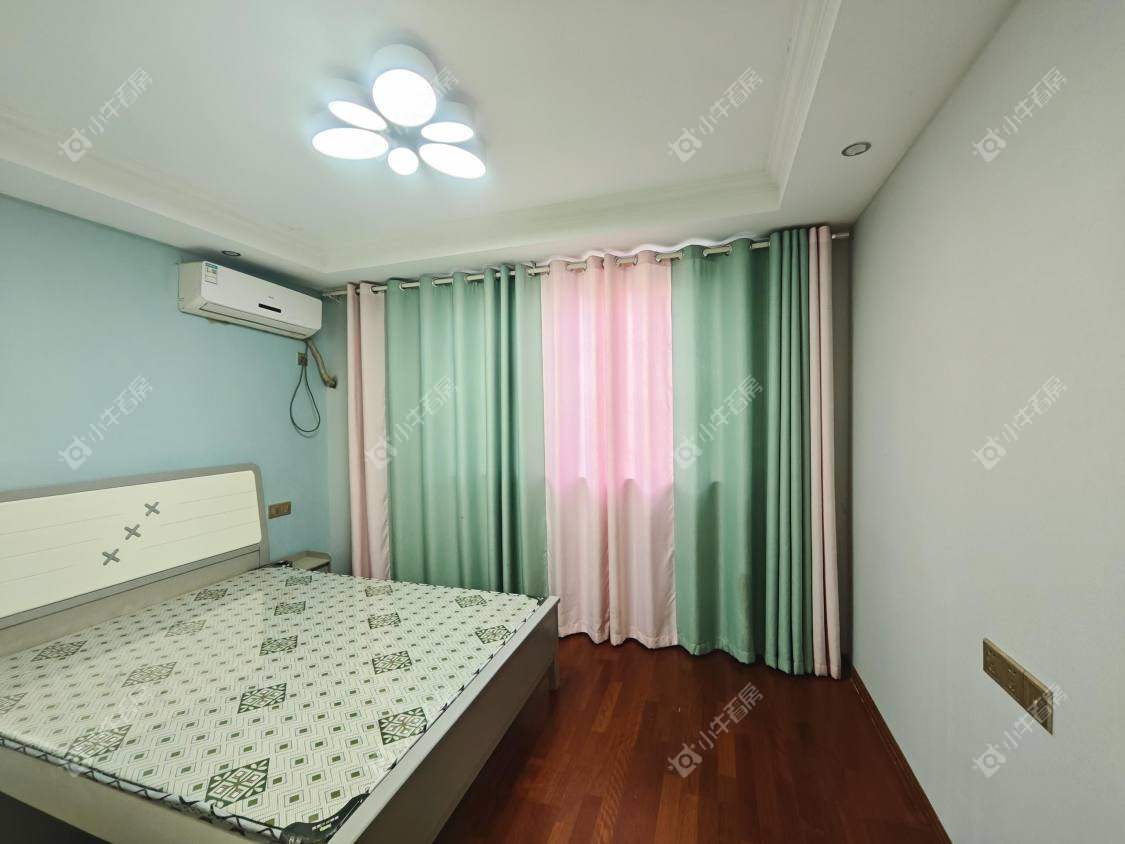 镇江欧洲城在售二手房源室内图_小牛看房