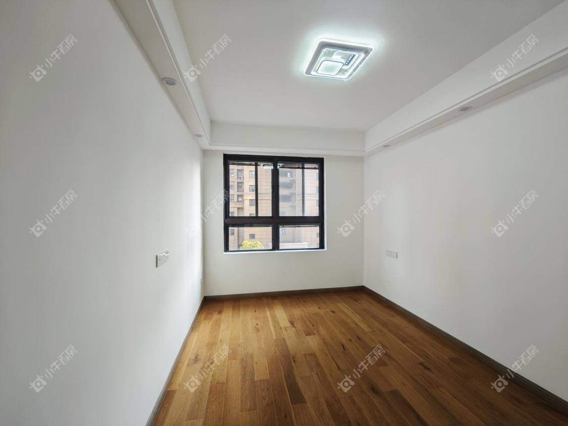 镇江汇金天地在售二手房源室内图_小牛看房