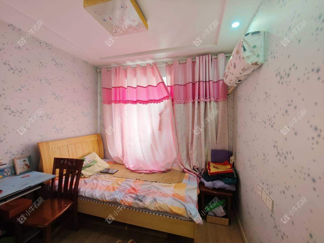 镇江华都锦城在售二手房源室内图_小牛看房