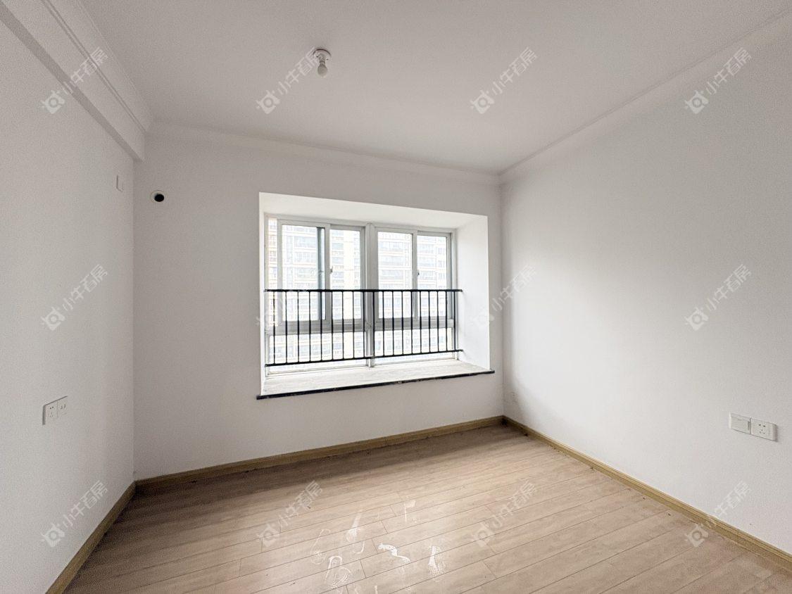 镇江碧桂园在售二手房源室内图_小牛看房