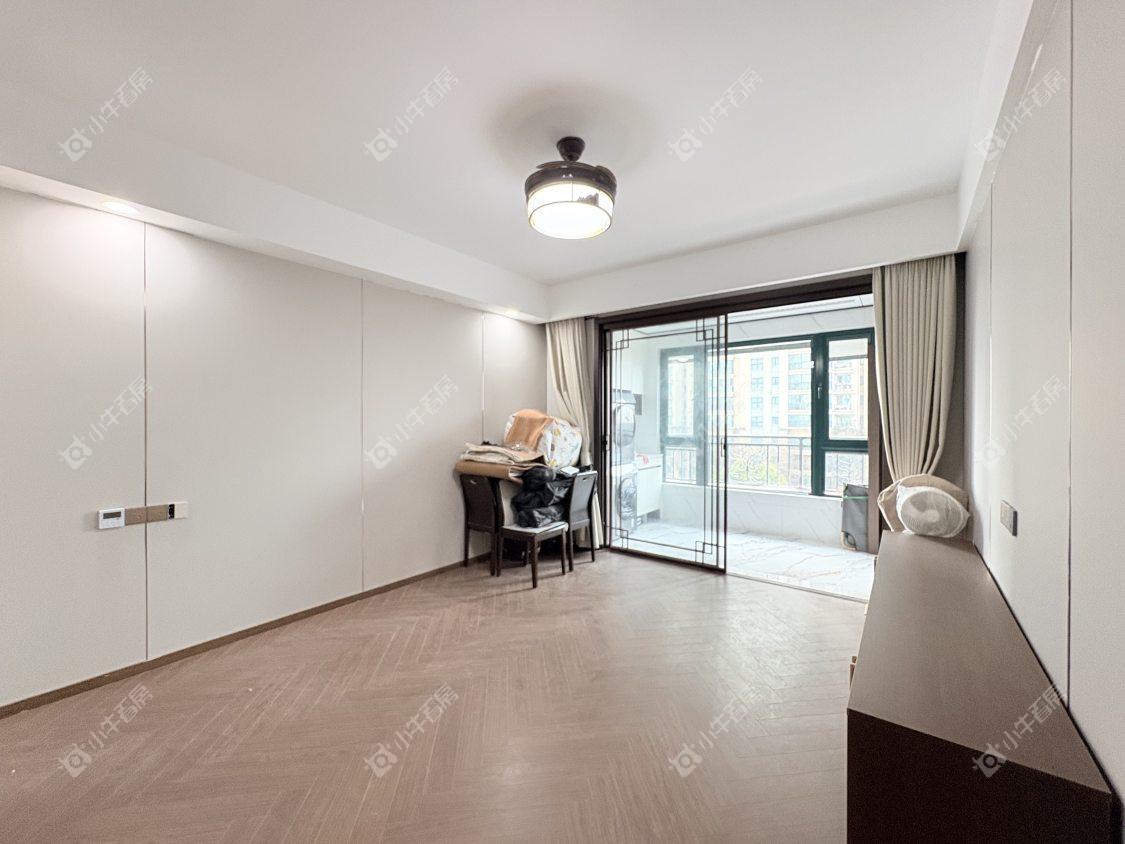 镇江恒大名都二三期在售二手房源室内图_小牛看房