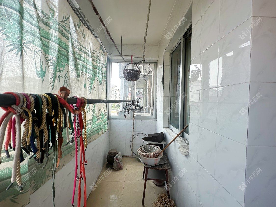 镇江东方苑在售二手房源室内图_小牛看房