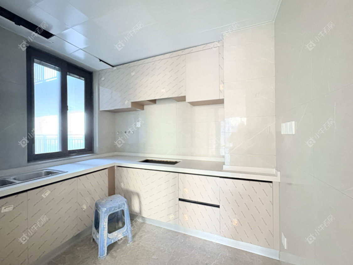 镇江碧桂园樾府在售二手房源室内图_小牛看房