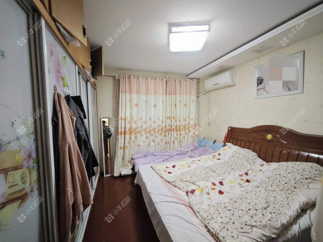 镇江欧洲城在售二手房源室内图_小牛看房