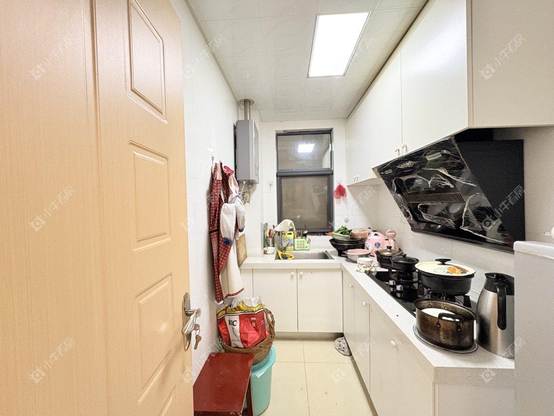 镇江荣城国际一期在售二手房源室内图_小牛看房