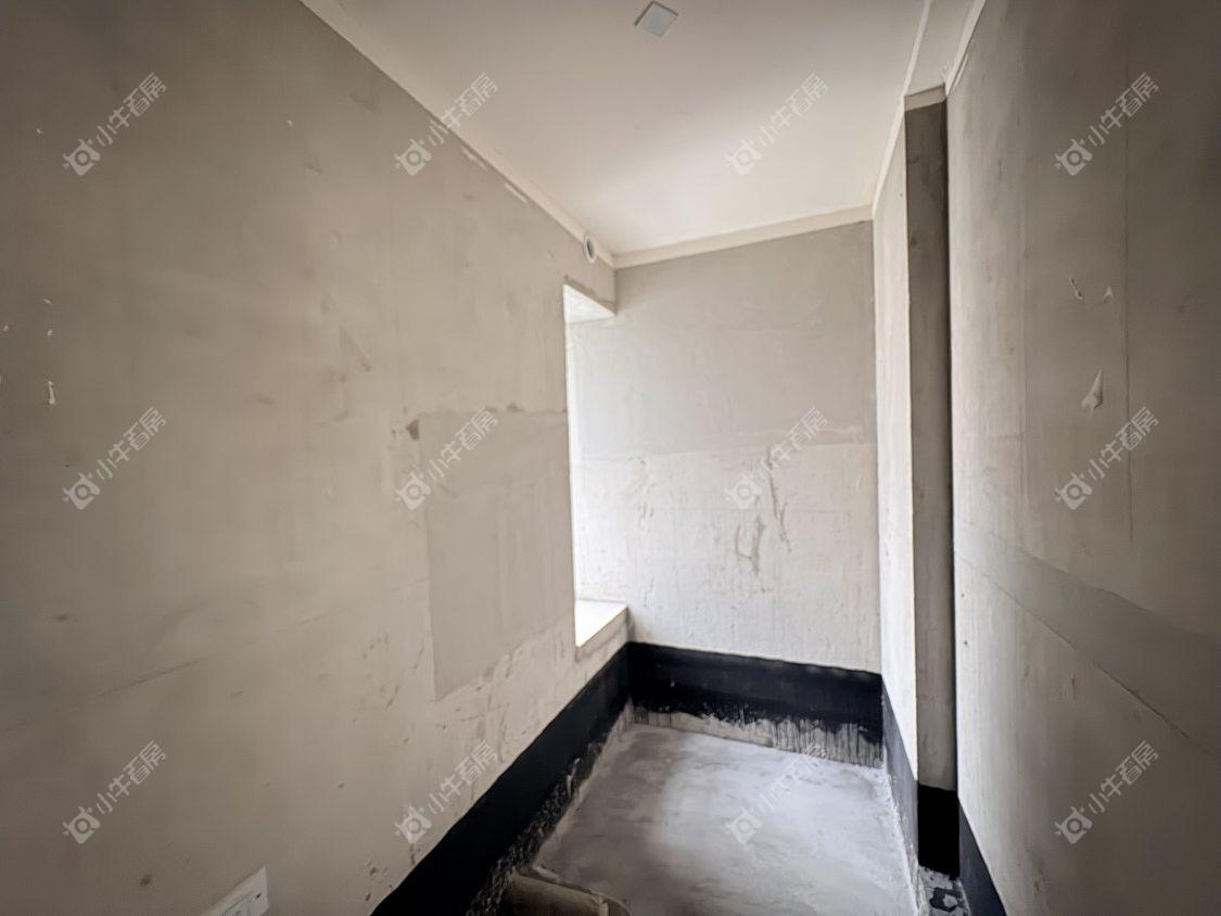 镇江碧桂园樾府在售二手房源室内图_小牛看房