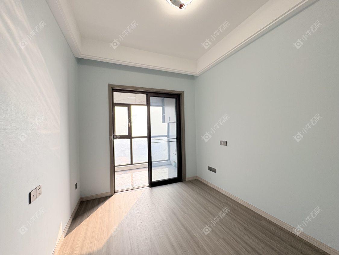 镇江华都幸福里在售二手房源室内图_小牛看房