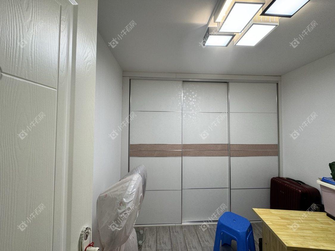 镇江恒大名都一期在售二手房源室内图_小牛看房