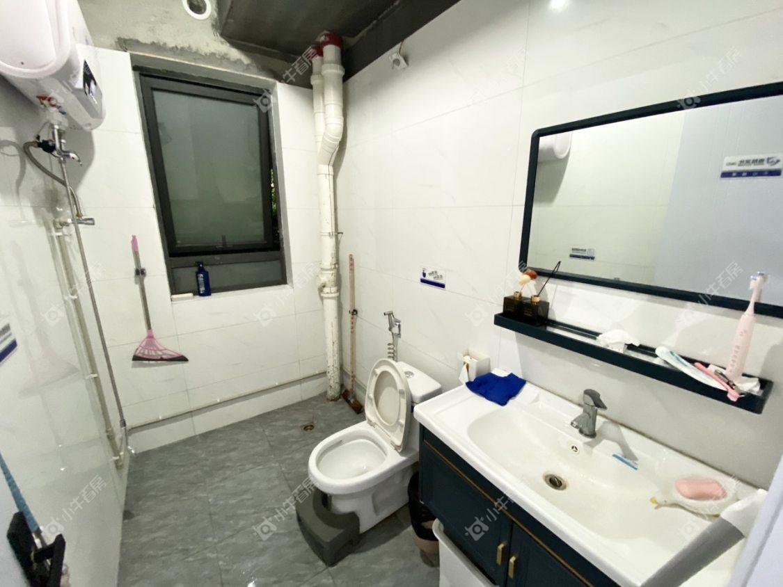 镇江中海时代都会在售二手房源室内图_小牛看房