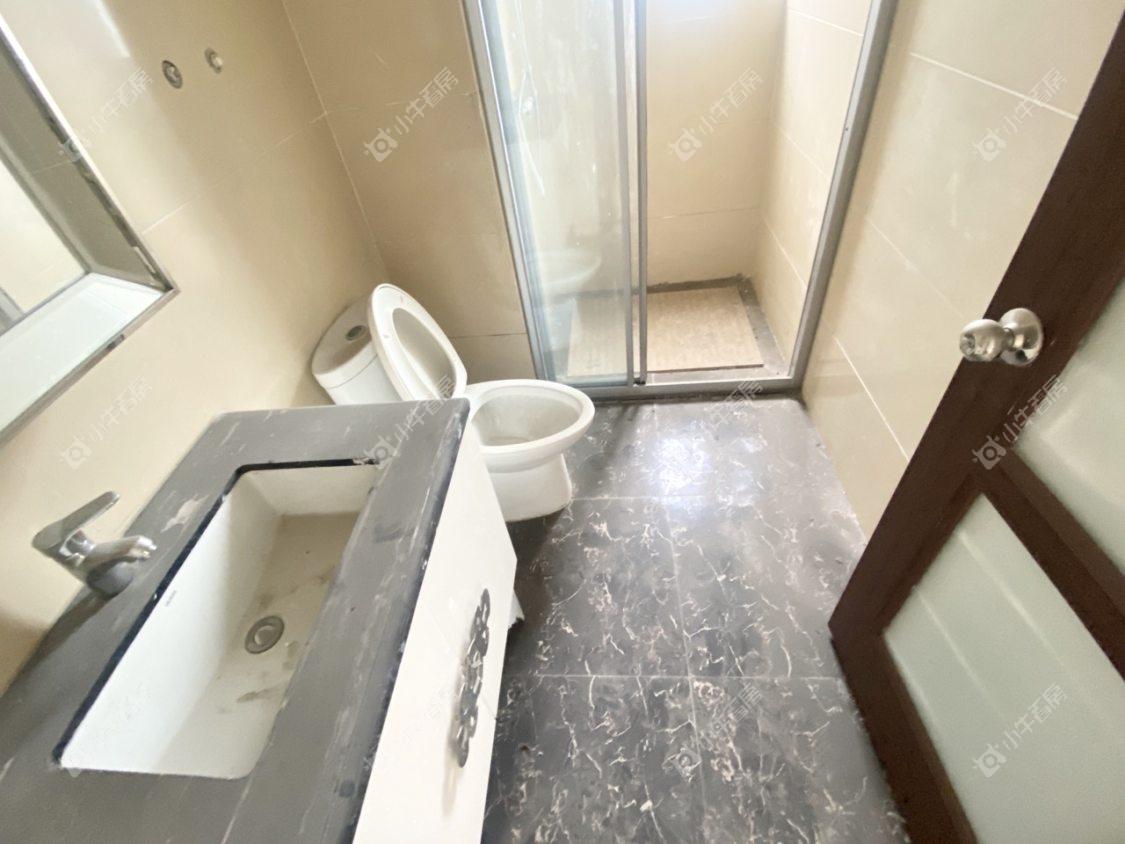 镇江碧桂园在售二手房源室内图_小牛看房