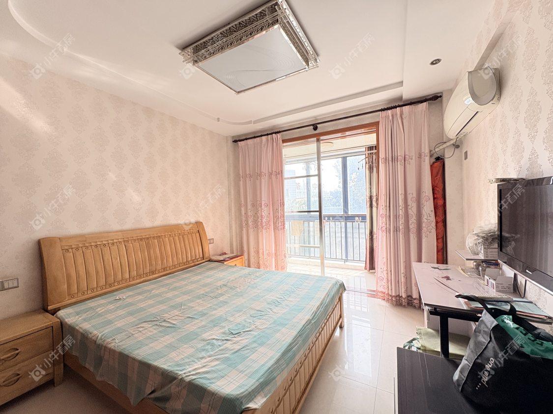 镇江天波城在售二手房源室内图_小牛看房