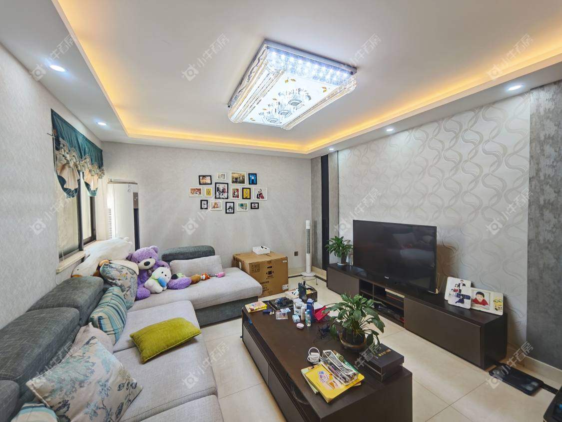 镇江凤美园在售二手房源室内图_小牛看房